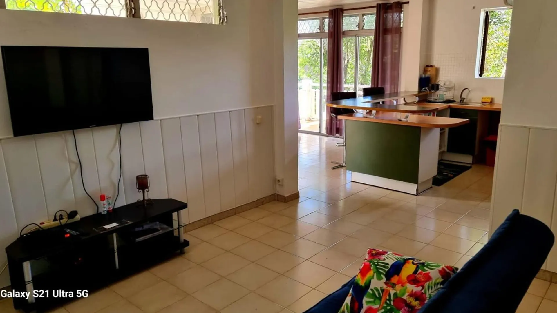 Appartement Confortable A Fort De France Avec Vue Sur La Mer Et La Montagne